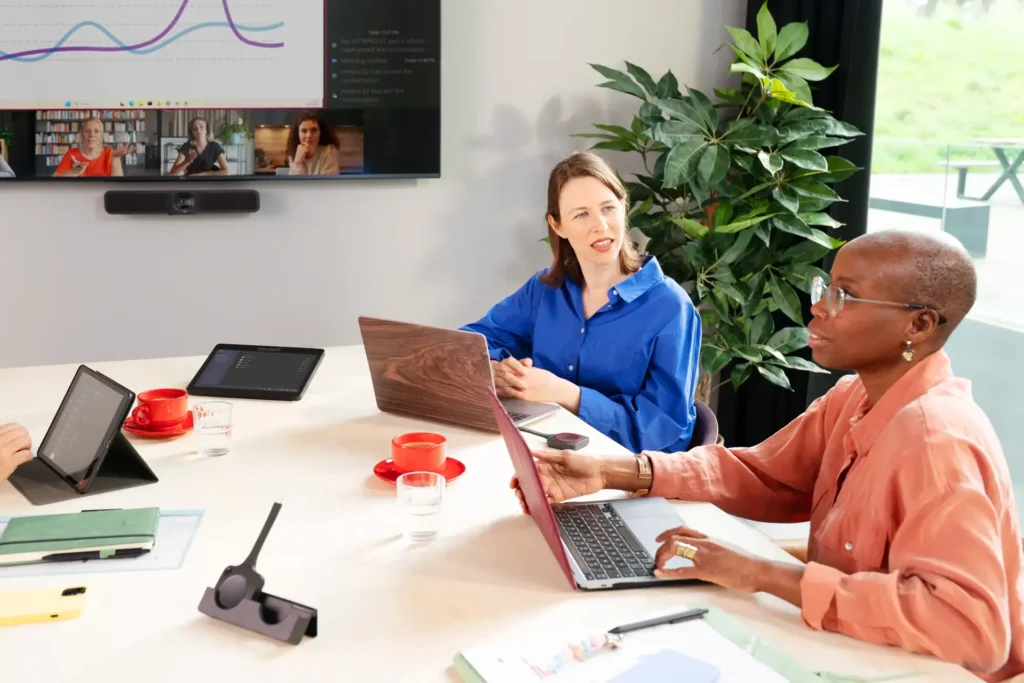 ClickShare Hub for Video Conferencing